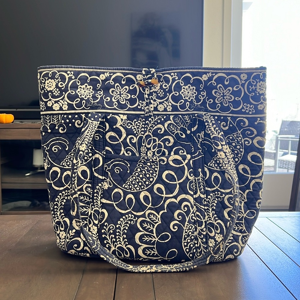Vera Bradley Twirly Bird Tote